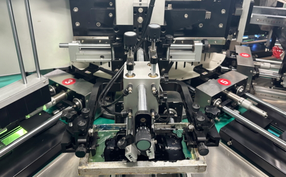 4색 80개/분 소프트 튜브 자동 UV 인쇄기